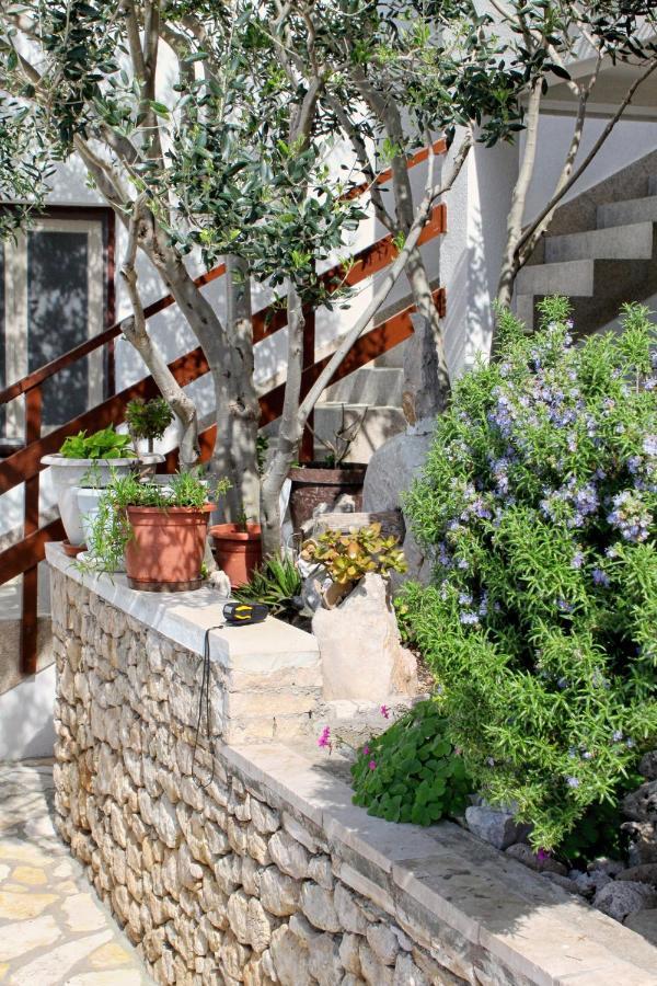 Apartments By The Sea Drasnice, Makarska - 5265 ภายนอก รูปภาพ